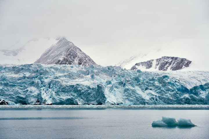 Smeerenburgbreen, Bjørnfjorden